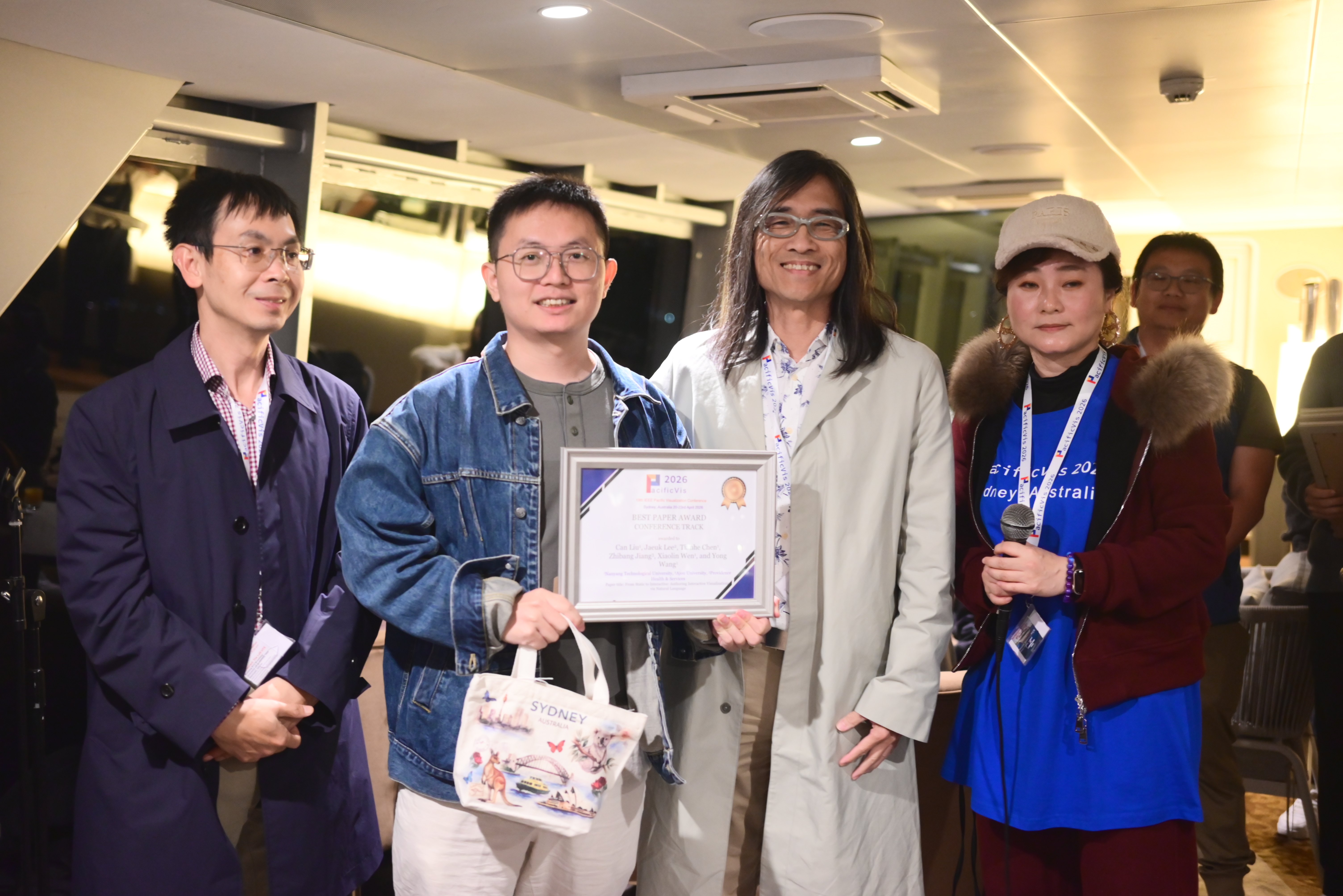 Best Paper Award at IEEE Pacific Visualization Conference (PacificVis 2026) image 3